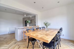 Kitchen/Diner- click for photo gallery